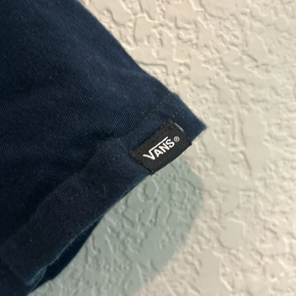 Vans off the wall navy kids 10-12 T shirt white loggo